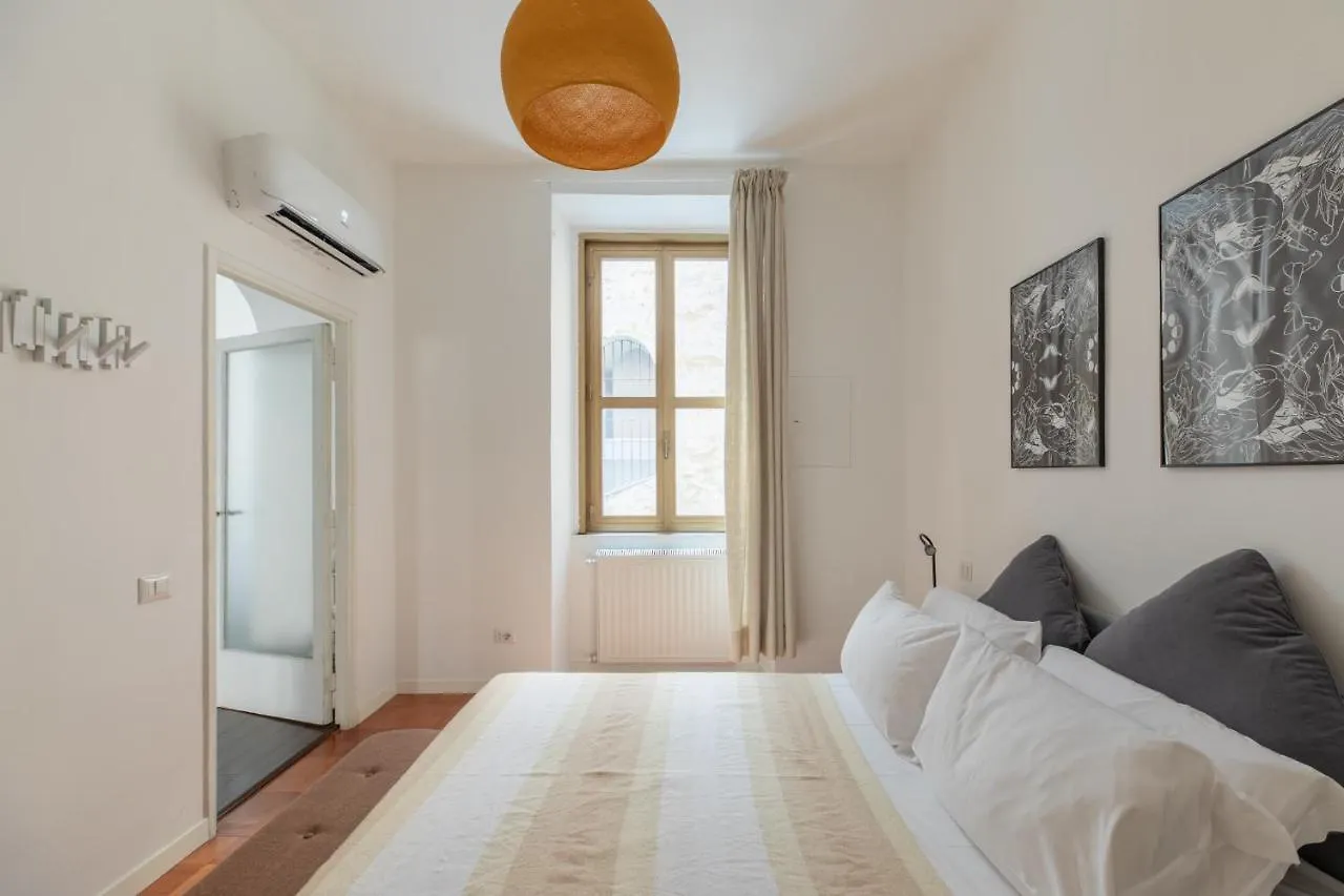 Iflat Monti Charming Apartment Rome